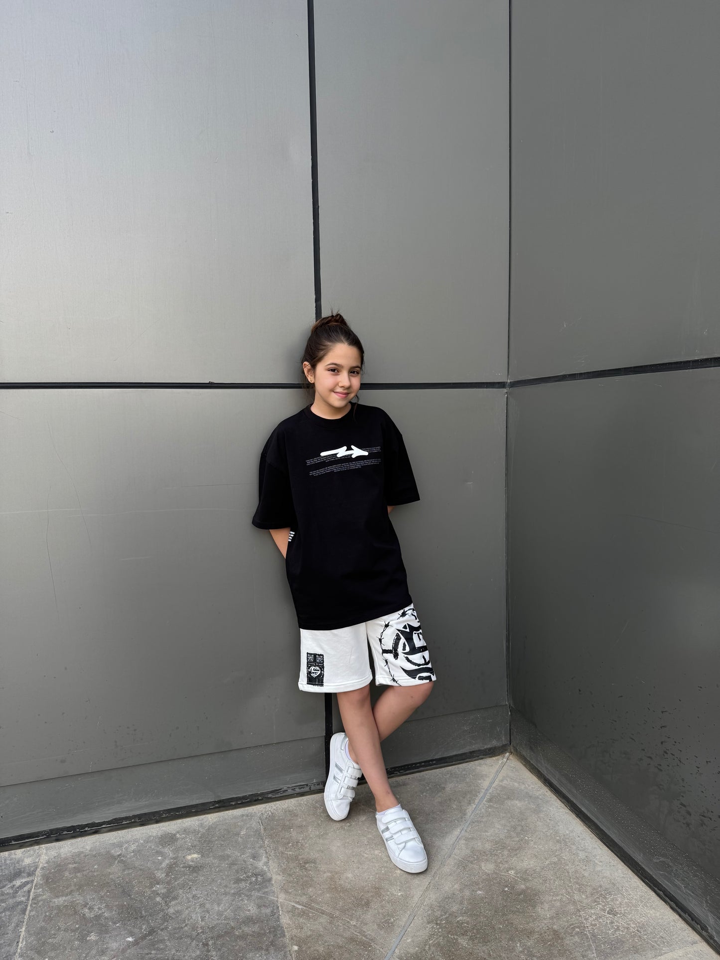 Spny white short