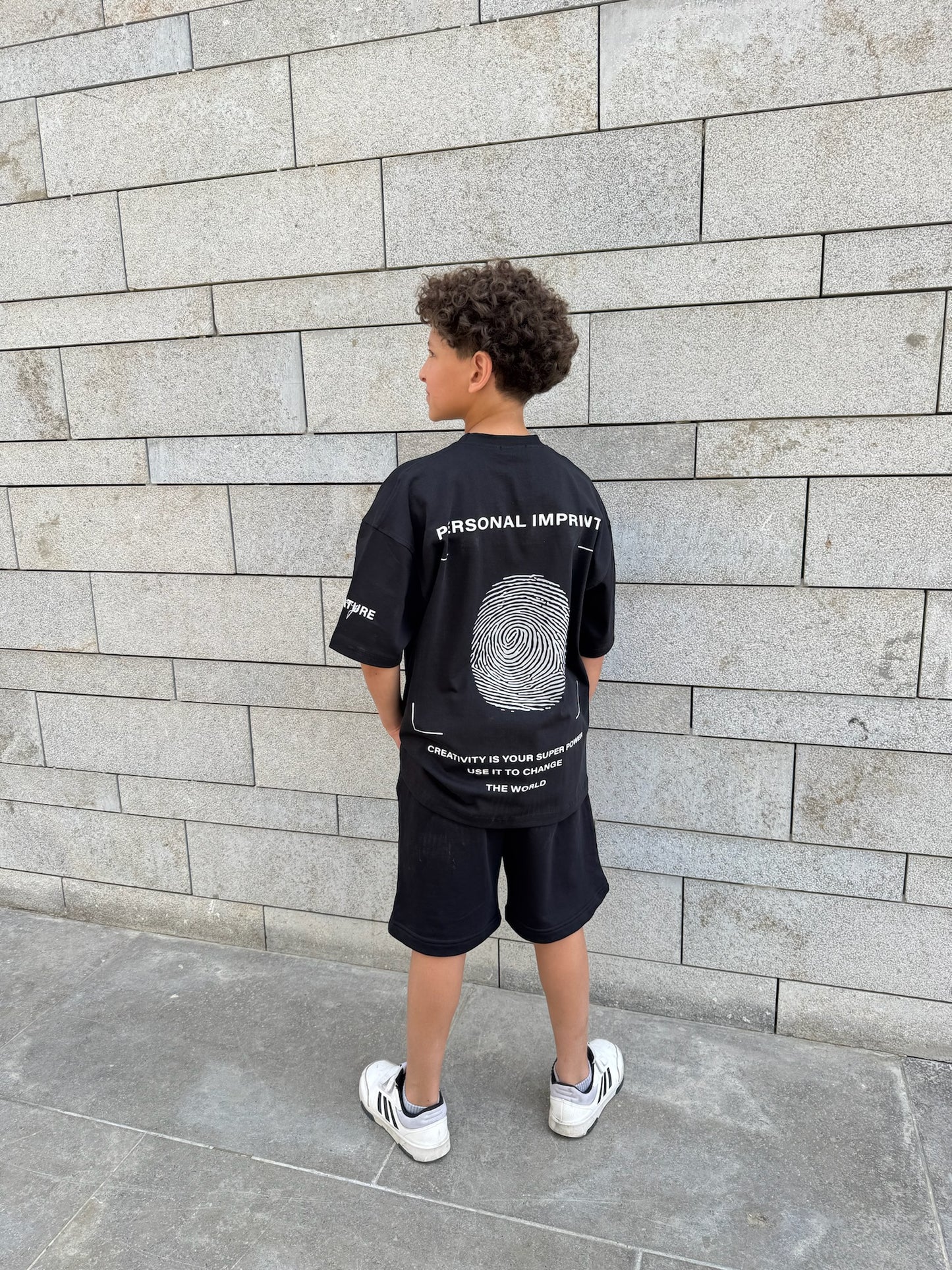 Signature black T-Shirt
