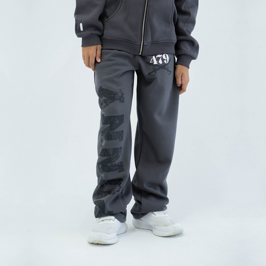 Spny dark grey pants